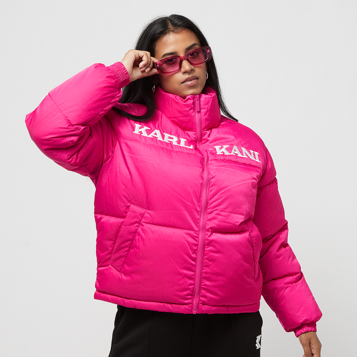karl kani retro short puffer jacket, doudounes, vêtements, pink, taille: xs, tailles disponibles:xs