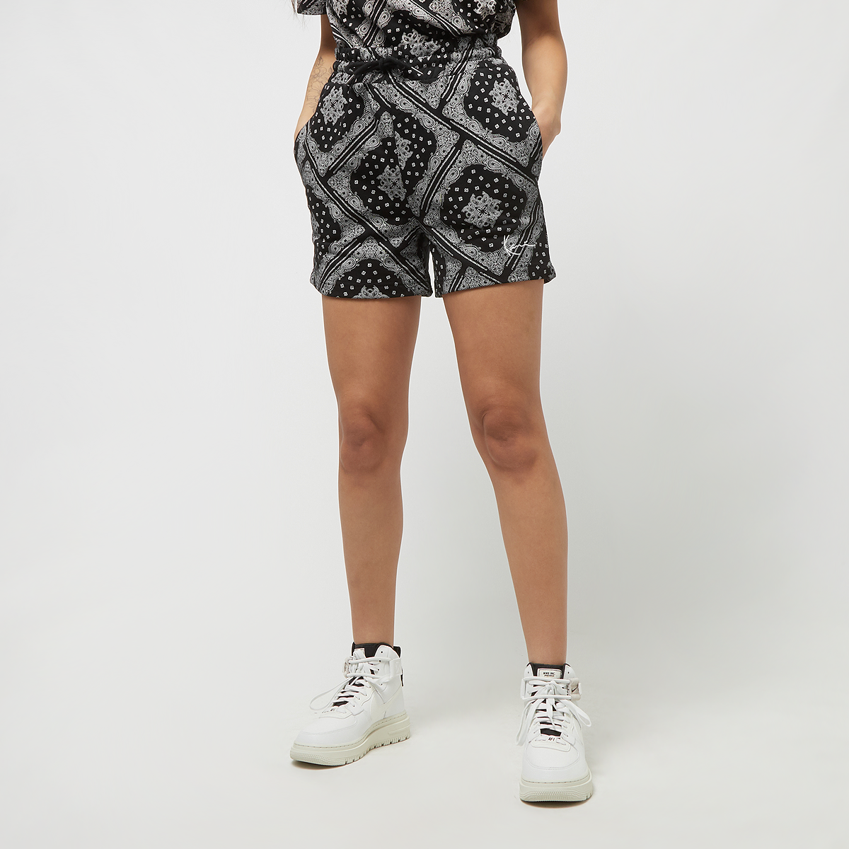 small signature paisley shorts, karl kani, apparel, black/white, taille: xs